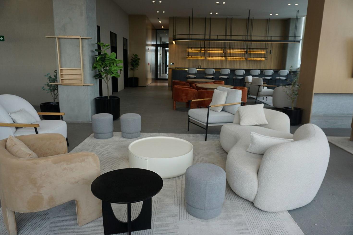 Sophisticated lounge