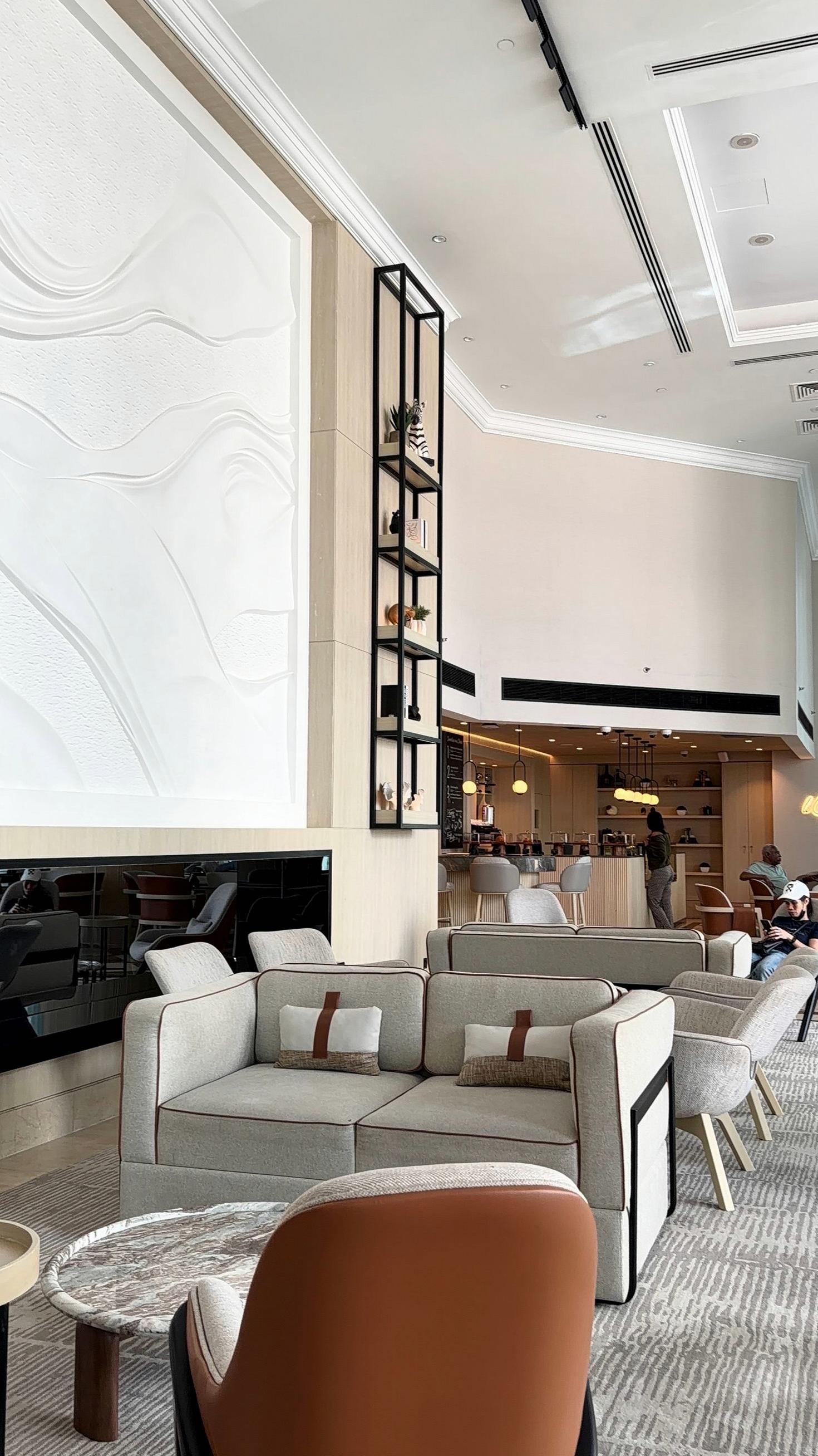 Choiceburst Hotel lobby and lounge area