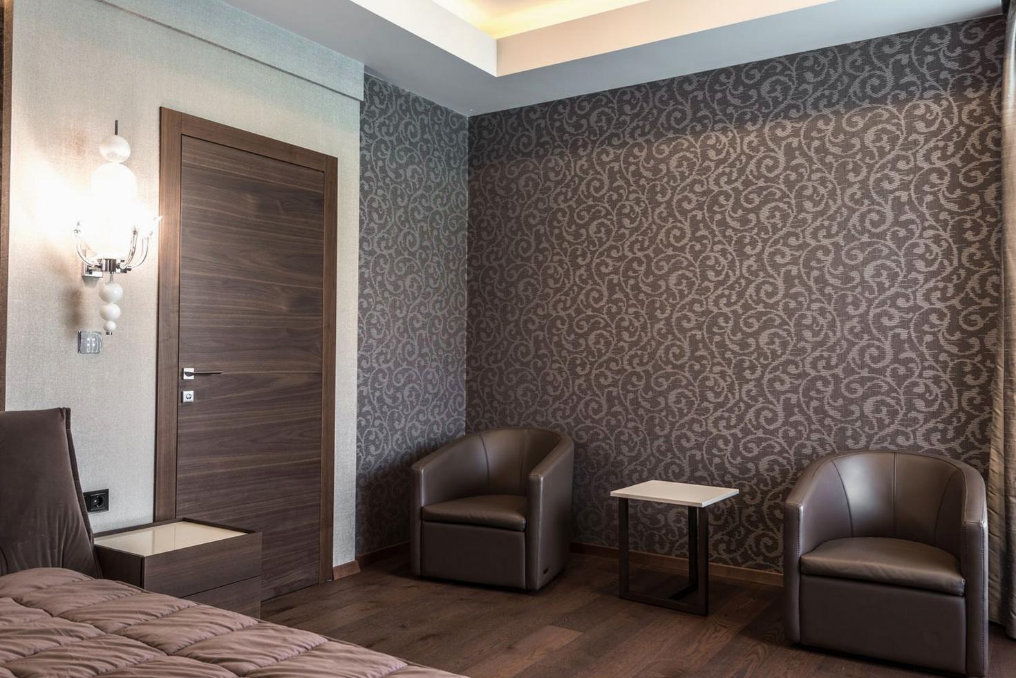 Elegant Choiceburst Hotel room interior